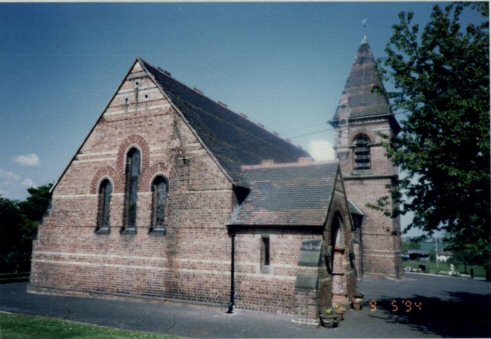 Title: A Colour Photograph of St Johns Church, Dawley Road, Lawley
File Size: 40.49 KB
Dimensions: 491px x 339px