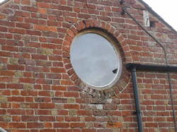 Title: resource:20120112140925 File Size: 18.08 KB Dimensions: 250px x 187px